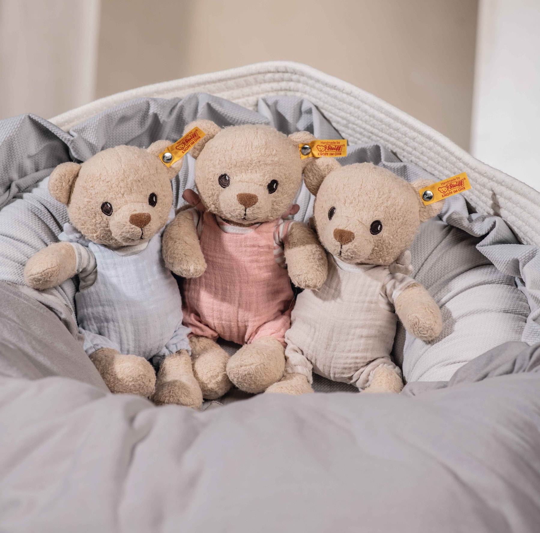 Steiff GOTS Niko Teddybär in Blau