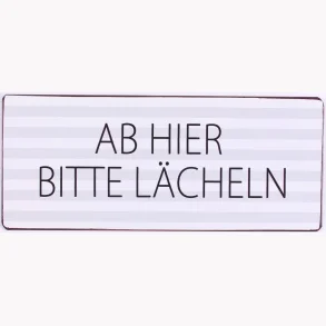 em6939-w293-h293-backdrop Lafinesse Metal Schild - AB HIER BITTE LÄCHELN