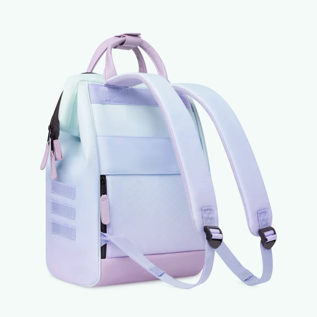 Cabaia Rucksack MYKONOS Medium mit Laptop-Fach Blau/Lila Farbverlauf Cabaia Rucksack MYKONOS Medium mit Laptop-Fach Blau/Lila Farbverlauf