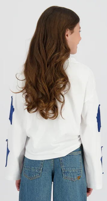 Vingino Mädchen langarm Shirt Janice in Weiß mit Blau - 97 Iconic Denim - SALE Vingino Mädchen langarm Shirt Janice in Weiß mit Blau - 97 Iconic Denim - SALE