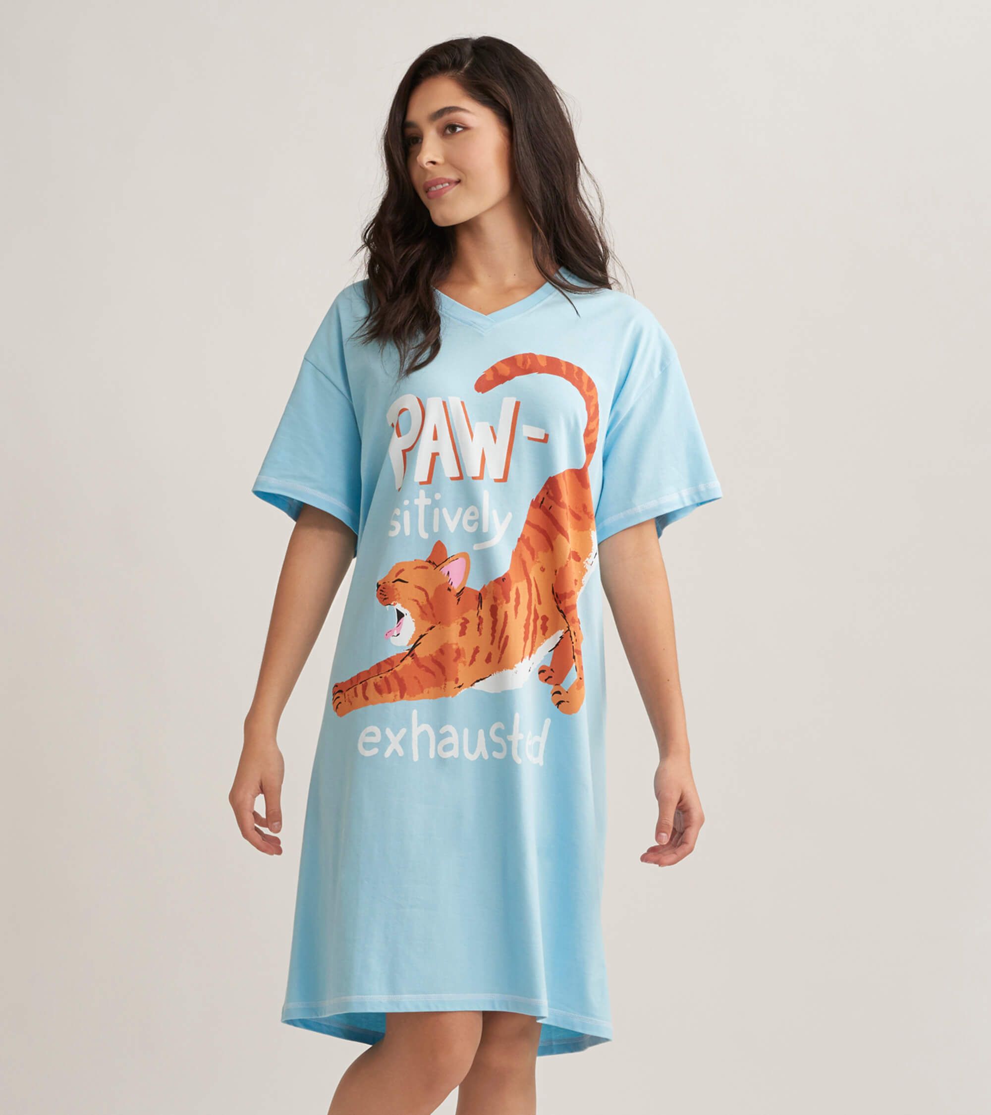 ac6112e20f69953cf7dafd74a0295bd5 Little Blue House Damen Nachthemd Sleepshirt - PAWsitively Exhausted - SALE