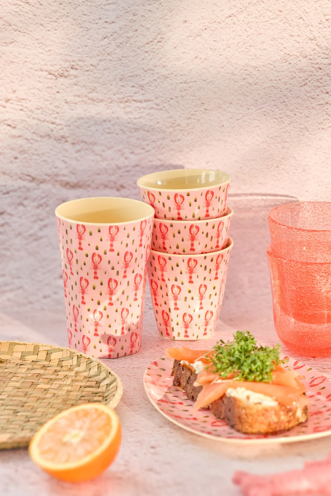 RICE Mittelgroße Melamin Becher in Rosa Pink - Lobster Print - Hummer RICE Mittelgroße Melamin Becher in Rosa Pink - Lobster Print - Hummer