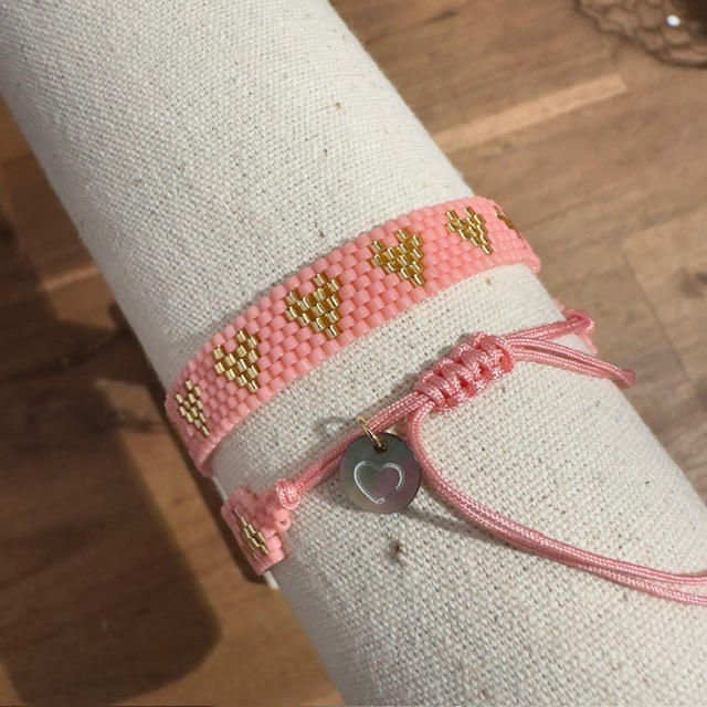 Lua All My Love Armband mit bunten Perlen - Rosa mit Gold Herzen