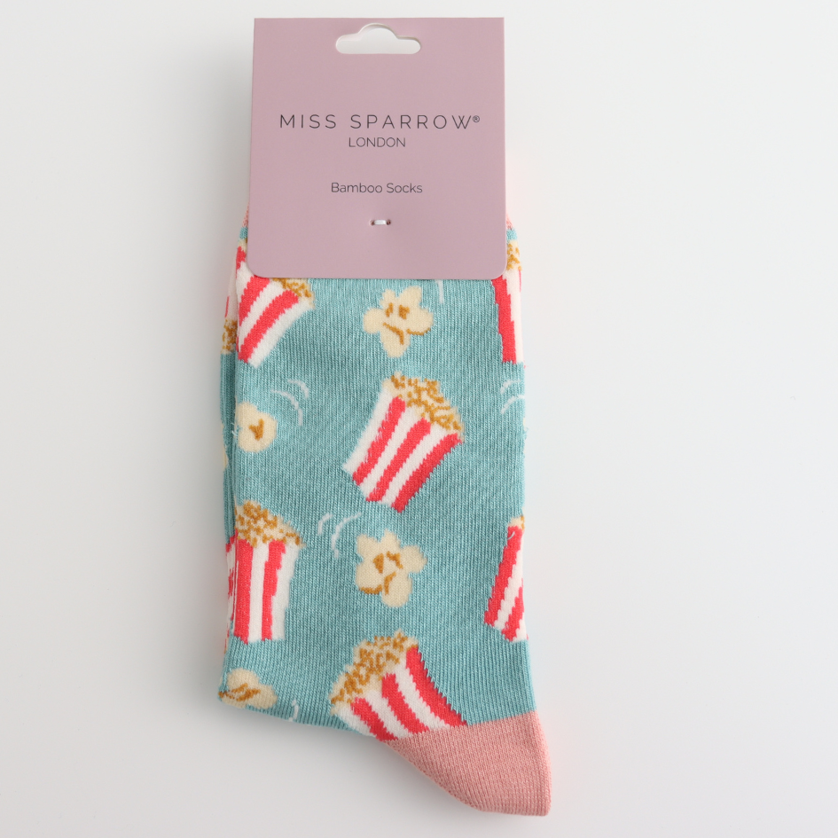 Miss Sparrow Socken Bamboo in Duck Egg Blue - Hellblau Popcorn
