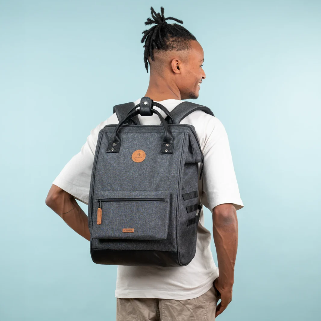 Cabaia ADVENTURER Rucksack Large LUXEMBOURG - Schwarz Meliert Cabaia ADVENTURER Rucksack Large LUXEMBOURG - Schwarz Meliert