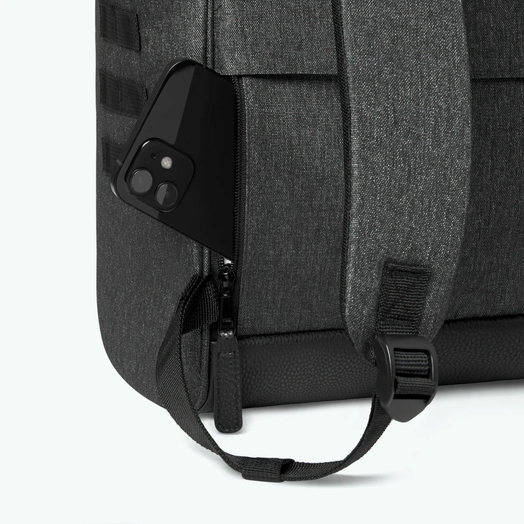 Cabaia ADVENTURER Rucksack Large LUXEMBOURG - Schwarz Meliert 