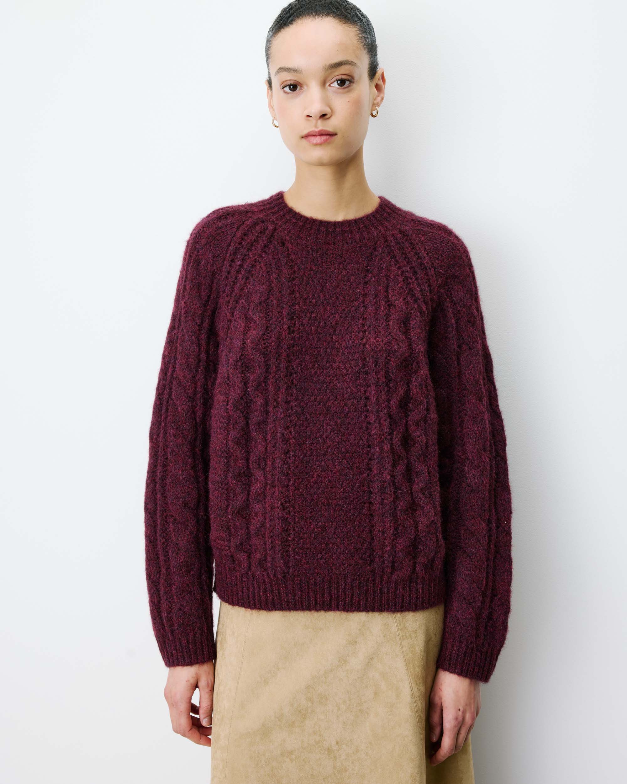 Grace & Mila Amparo Strickpulli Ajour Strick mit Zopfmuster in Aubergine Grace & Mila Amparo Strickpulli Ajour Strick mit Zopfmuster in Aubergine