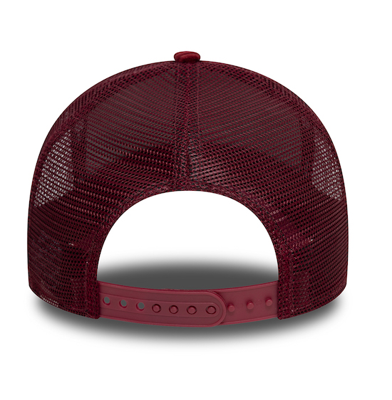 New Era Trucker Cap mit Patch in Rot Kord Cap New Era Trucker Cap mit Patch in Rot Kord Cap