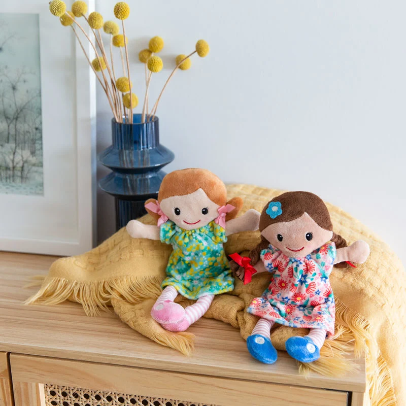 Tiger Tribe Mini Puppe Stoffpuppe Matilda mit Blumen Kleid Tiger Tribe Mini Puppe Stoffpuppe Matilda mit Blumen Kleid