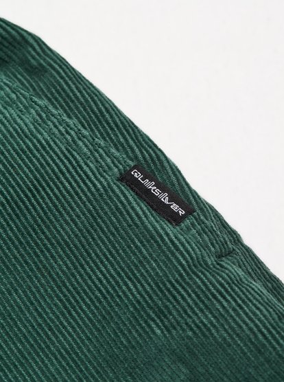 Quiksilver Taxer Cord Hose mit Stretch in Grün
