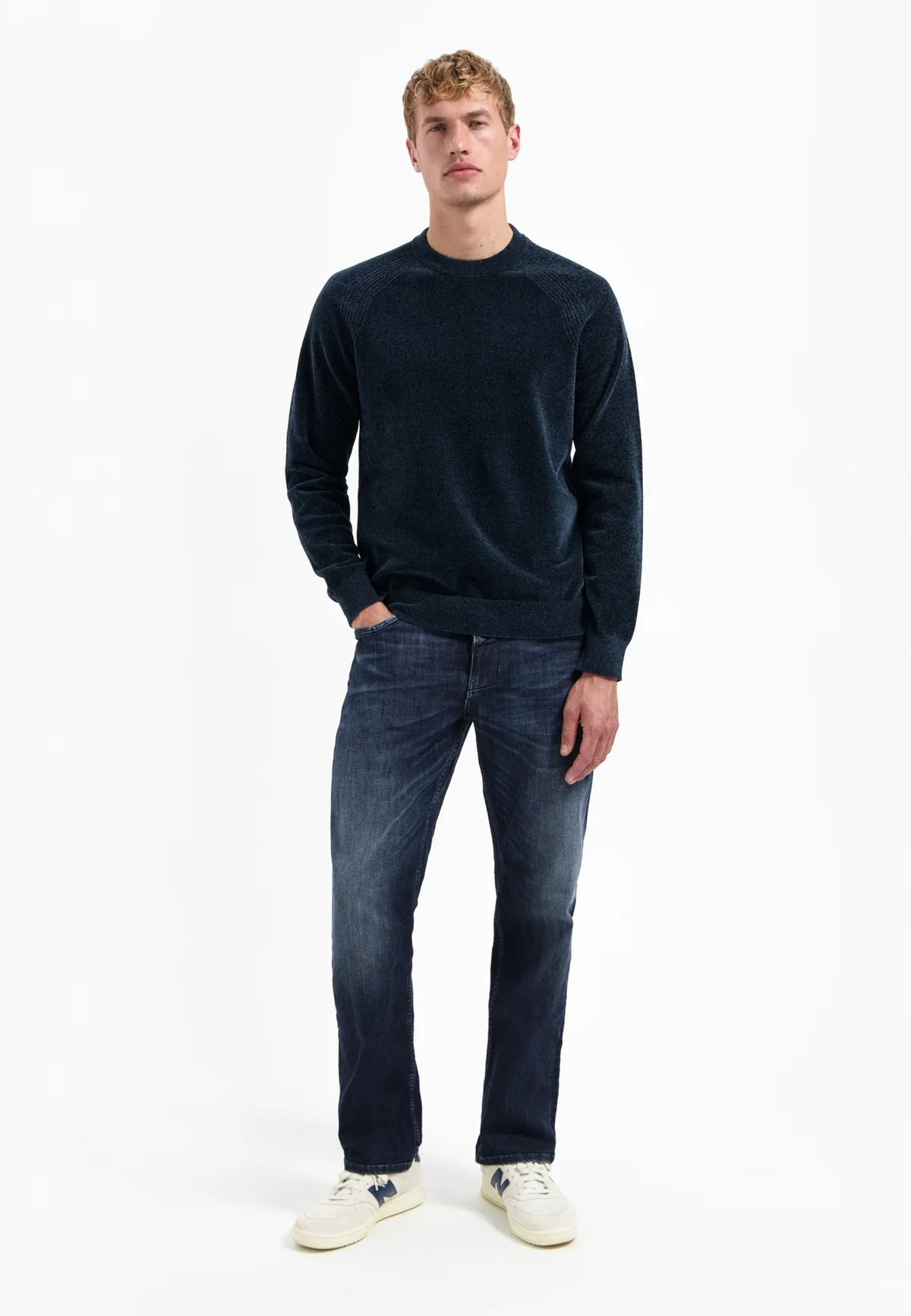 No Excess Chenille Strickpulli Geschmeidig Weich in Night Blau No Excess Chenille Strickpulli Geschmeidig Weich in Night Blau