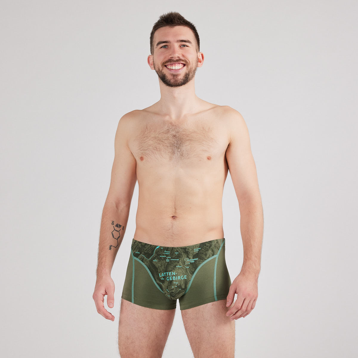 lattengebirge-weide-2 ESFE Alpine Bio-Wäsche Herren Boxer - Lattengebirge Oliv