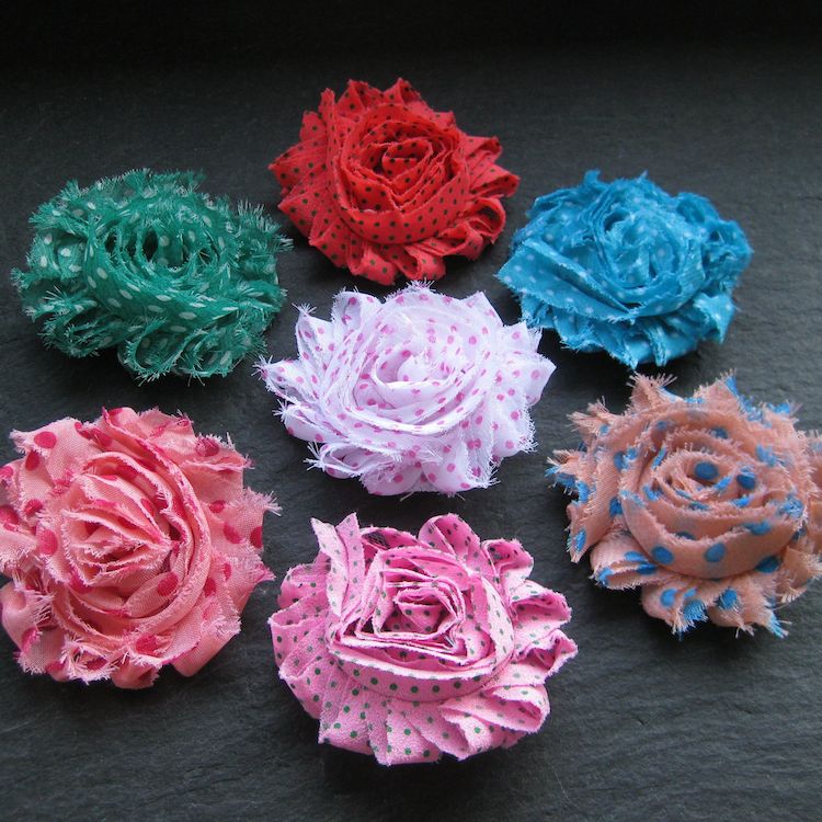 GEPUNKTETE-BLU-TEN-CLIPS Wowzers Blütenclips - Shabby Chic für Haare & Kleidung - Gepunktet