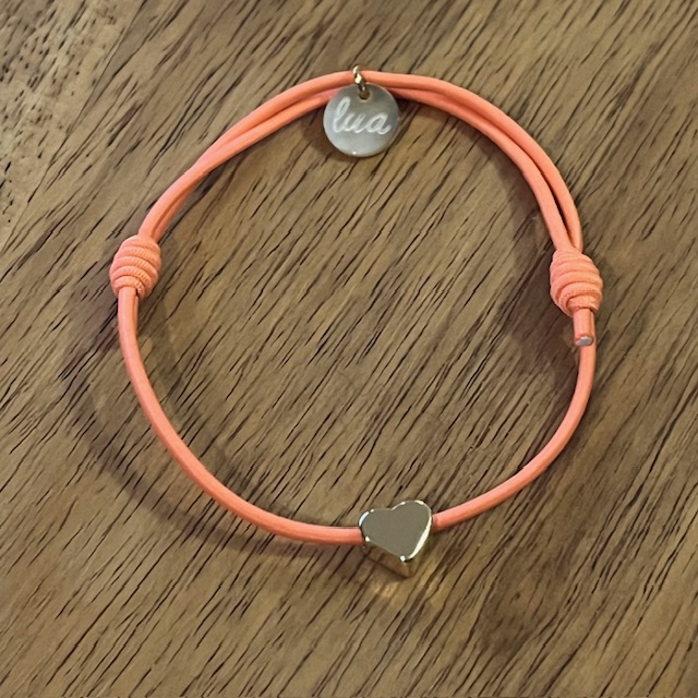 Lua Mini Heart Armband - Elastisch mit Gold Herz Lua Mini Heart Armband - Elastisch mit Gold Herz