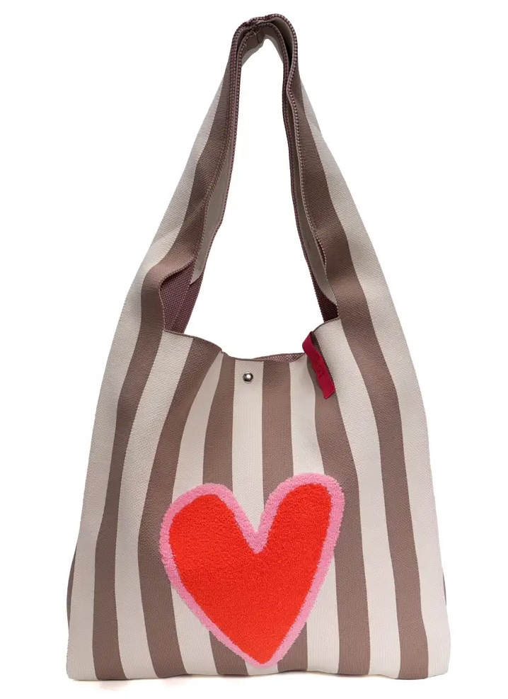 LOT83 LOIS Material Mix Gestrickte Shopper Tasche Beige & Creme Gestreift mit Flock Herz LOT83 LOIS Material Mix Gestrickte Shopper Tasche Beige & Creme Gestreift mit Flock Herz