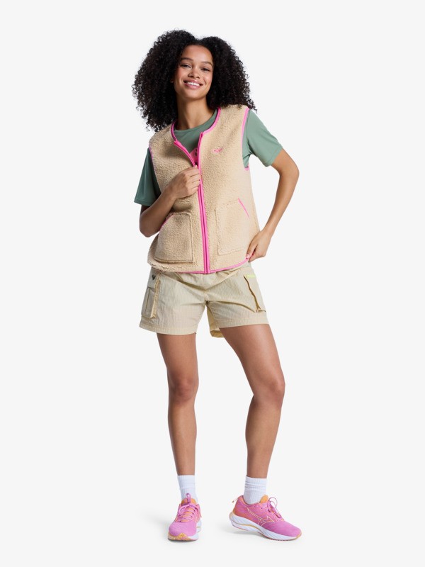 Roxy Boundless Spirit Fleece Weste in Beige & Pink Roxy Boundless Spirit Fleece Weste in Beige & Pink