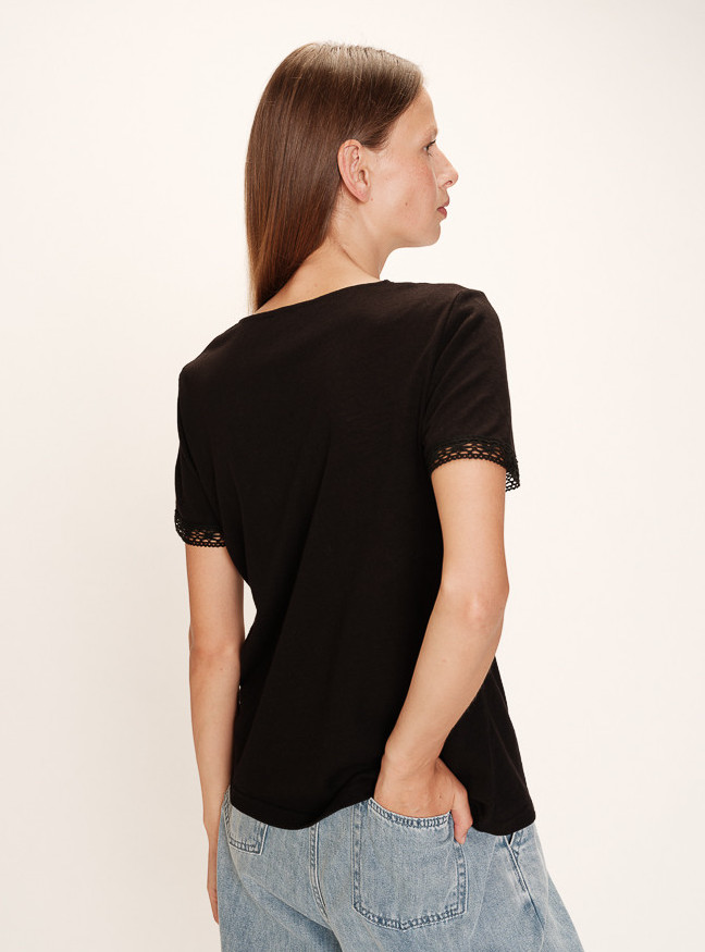Grace & Mila Rome T-Shirt Noir in Schwarz mit V-Ausschnitt & Spitze