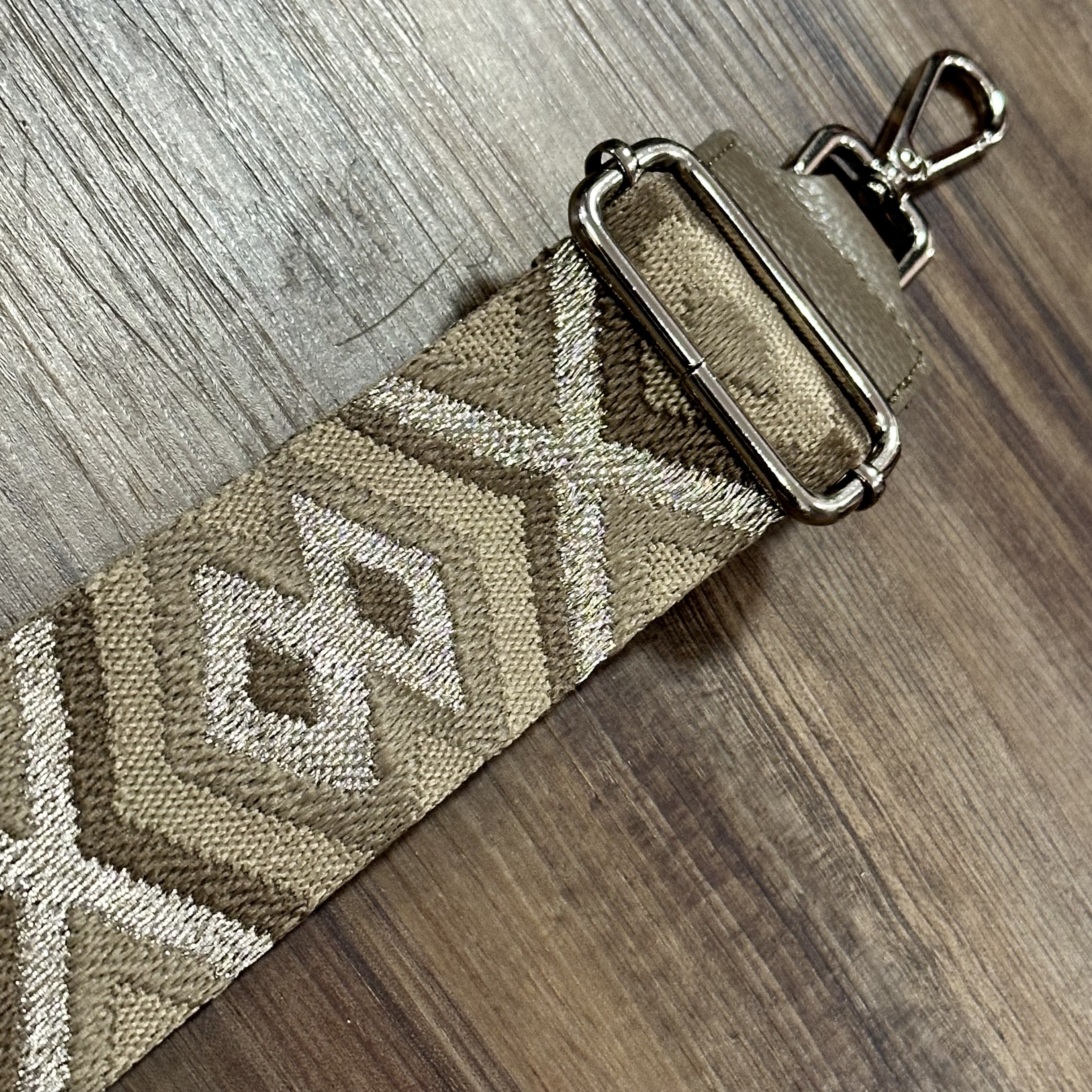 Band-Beige-2 BFF Crossbody Schulterriemen / Taschengurt mit Silber Schnalle - Criss Cross Taupe Beige & Glitzer - SALE