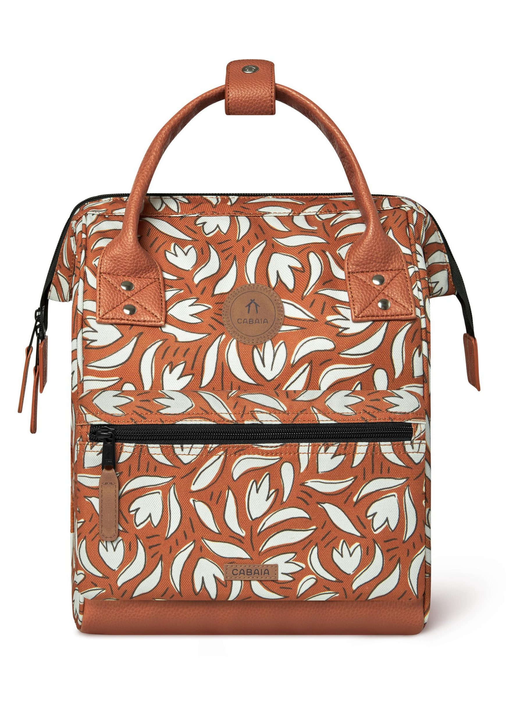 Cabaia Rucksack SUMATRA Small (mit Laptop-Fach) in Camel Blätter Design Cabaia Rucksack SUMATRA Small (mit Laptop-Fach) in Camel Blätter Design