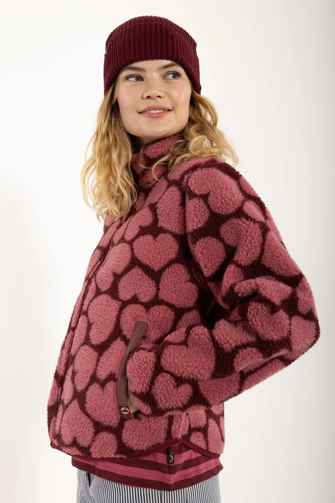 Danefae Danelabrador Fleece Zip-Up Fleecejacke Dark Cherry Rot - Heartthrob Herzen Allover