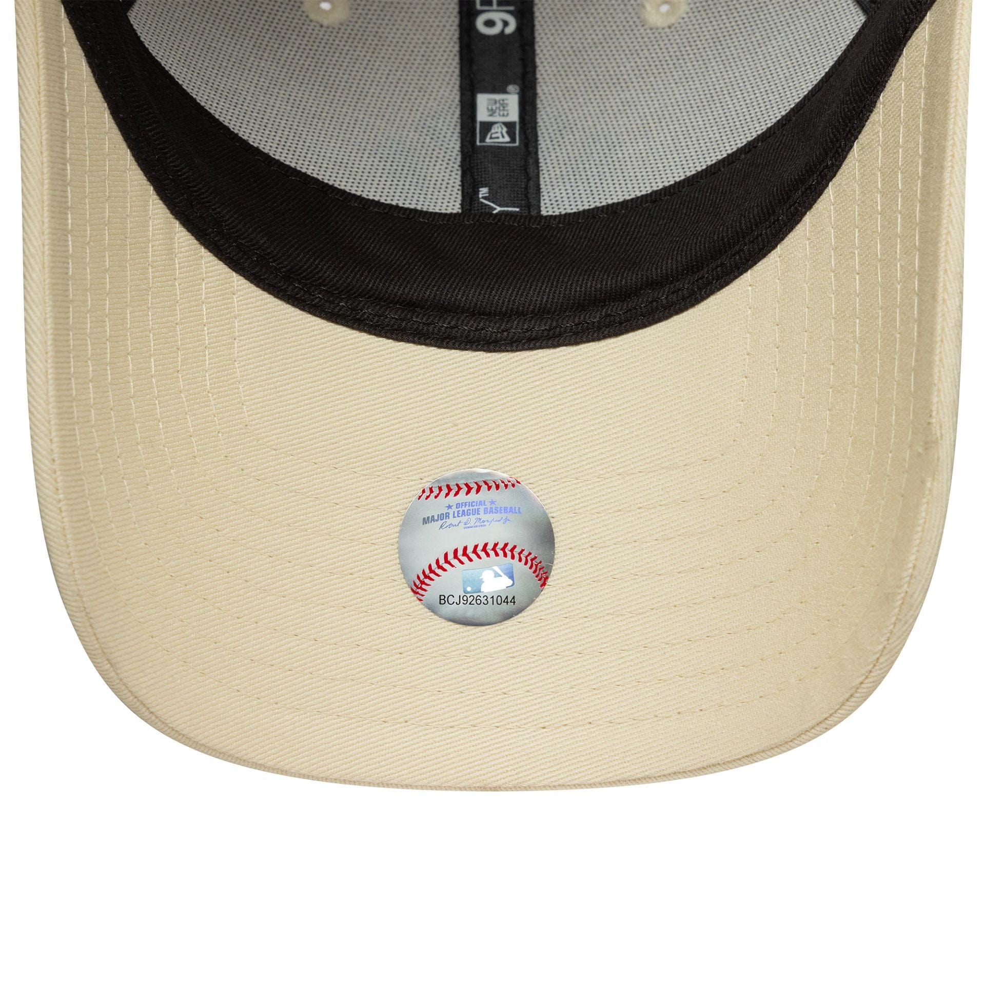New Era Vanilla Creme Hellbeige New York Yankees Damen MLB Metallic Logo 9FORTY Verstellbare Cap