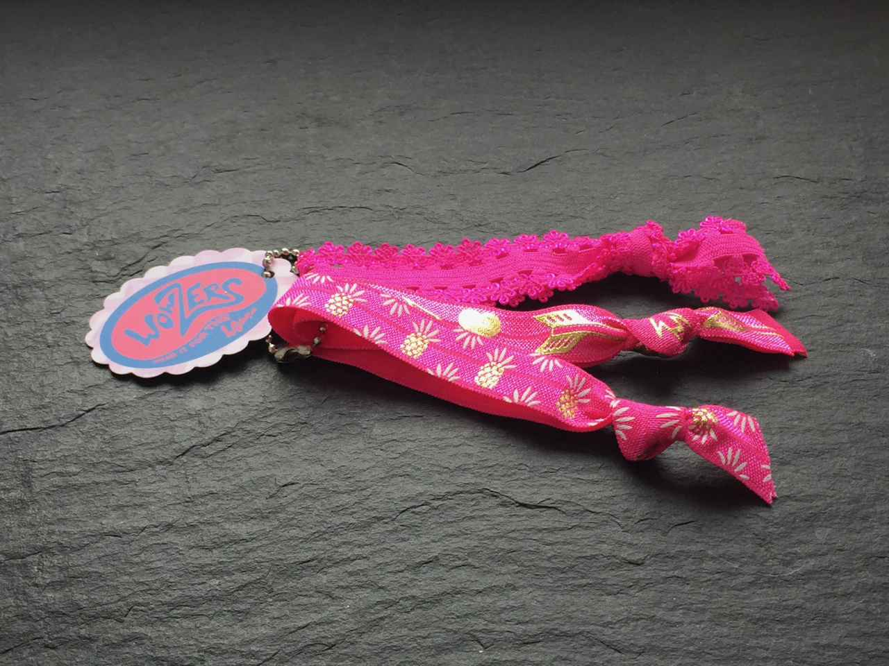 Wowzers Hair Ties Set von 3 Armbänder / Haargummis - LOVE