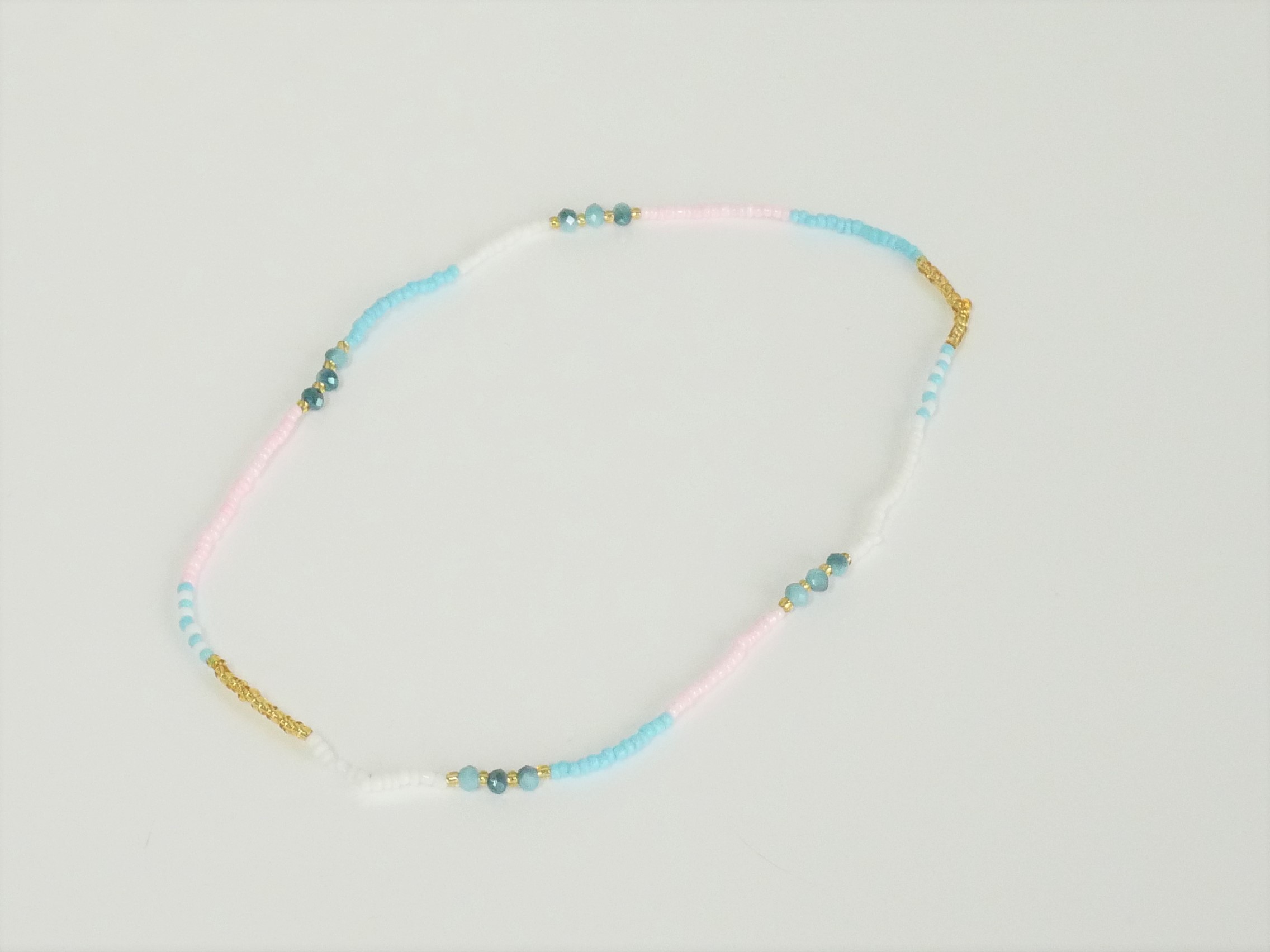 KisMe Halskette Elastisch - Mini Pearls rosa blau