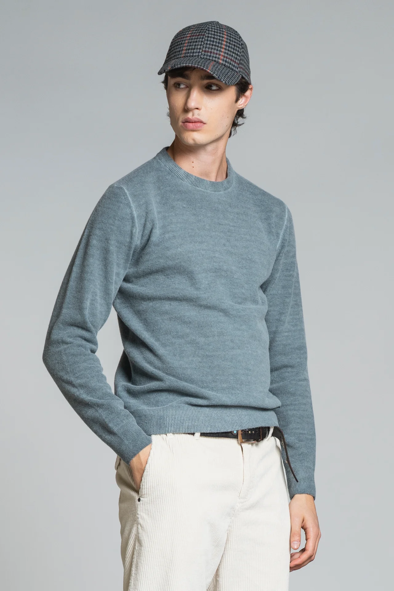IMPURE Charlie Rundhals Strick Pullover Wollmischung Kaltgefärbt in Octanio IMPURE Charlie Rundhals Strick Pullover Wollmischung Kaltgefärbt in Octanio