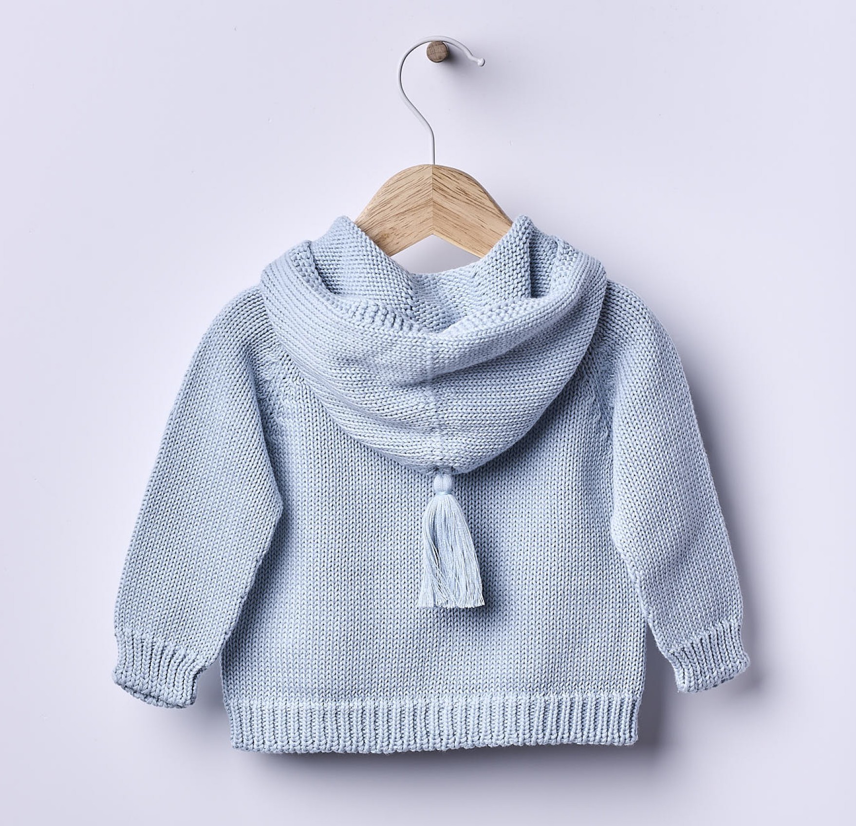 wedoble Strickjacke Bio-Baumwolle mit Kapuze in Stahlblau - Pure Feelings wedoble Strickjacke Bio-Baumwolle mit Kapuze in Stahlblau - Pure Feelings