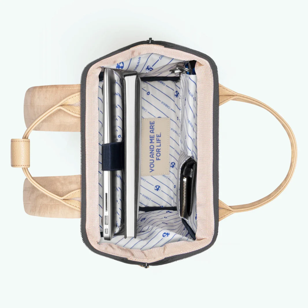 Cabaia Rucksack GUADALAJARA Small mit Laptop-Fach - Creme Samt