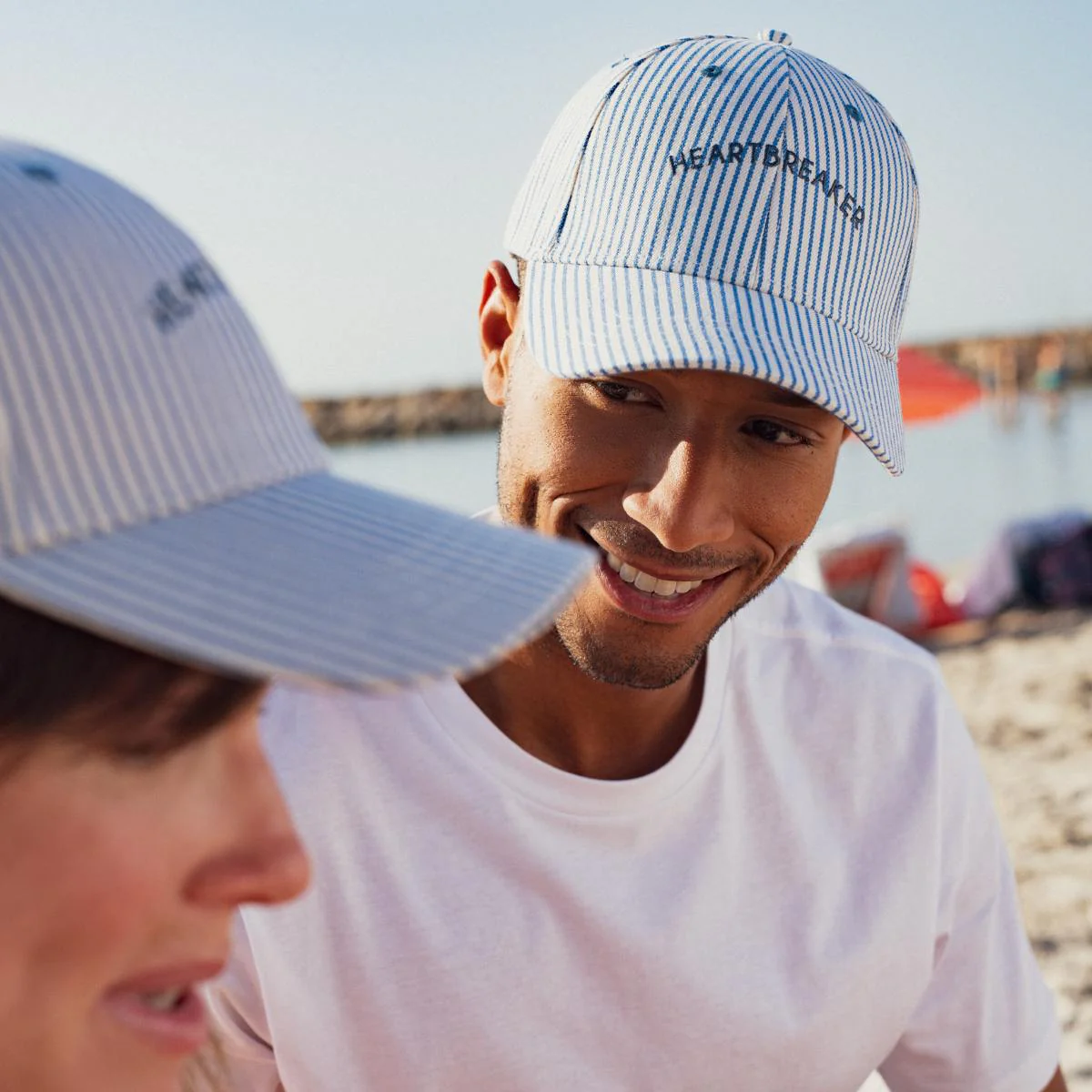 Chamaye Cap für Damen Herren und Kind - Marineblau Gestreift - HEARTBREAKER Chamaye Cap für Damen Herren und Kind - Marineblau Gestreift - HEARTBREAKER