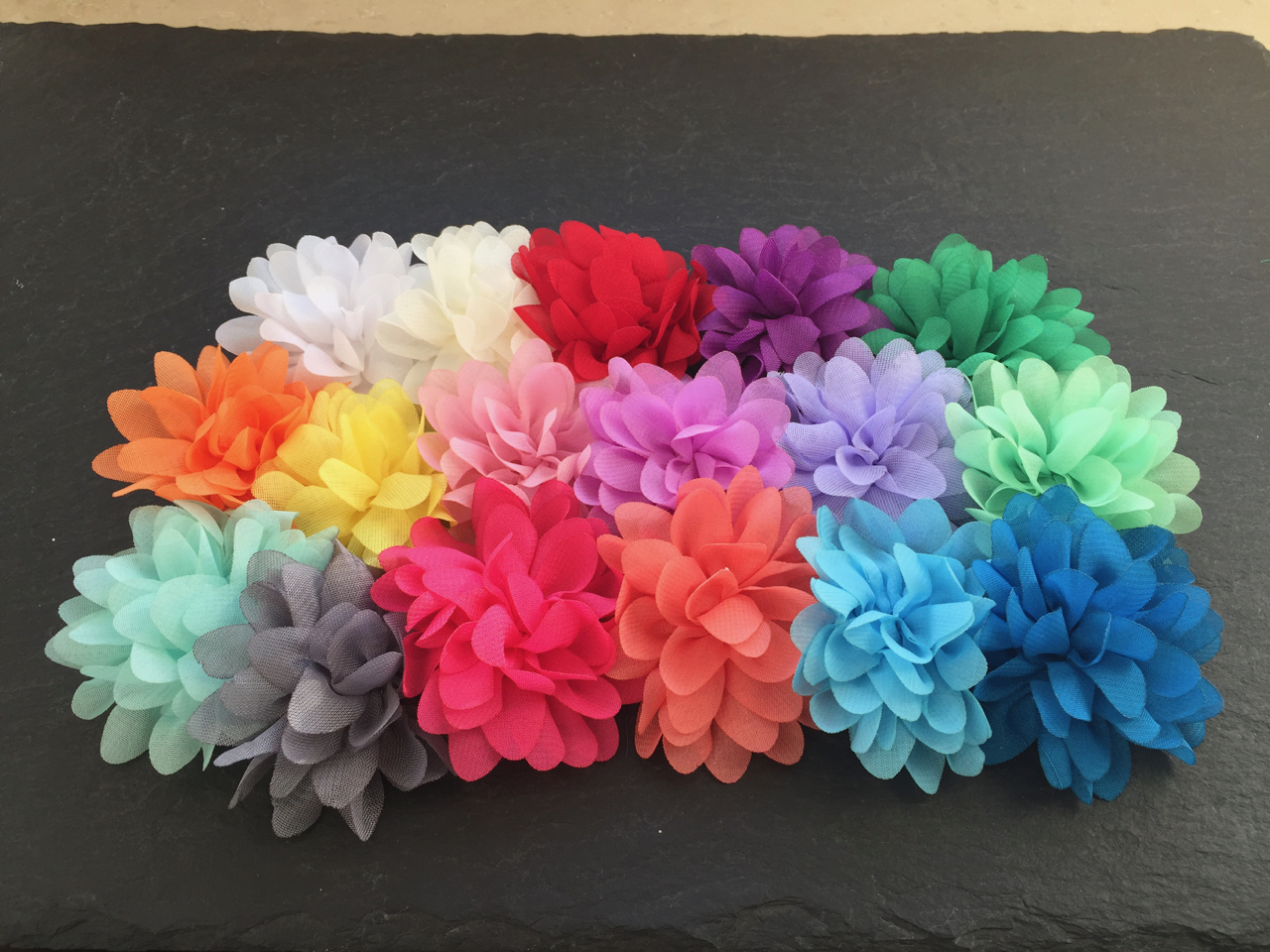 Wowzers Aloha Blüten Clips für Kleidung & Haare - Farbauswahl