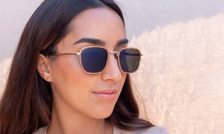 Charly Therapy Sonnenbrille mit Etui - UMA OAK