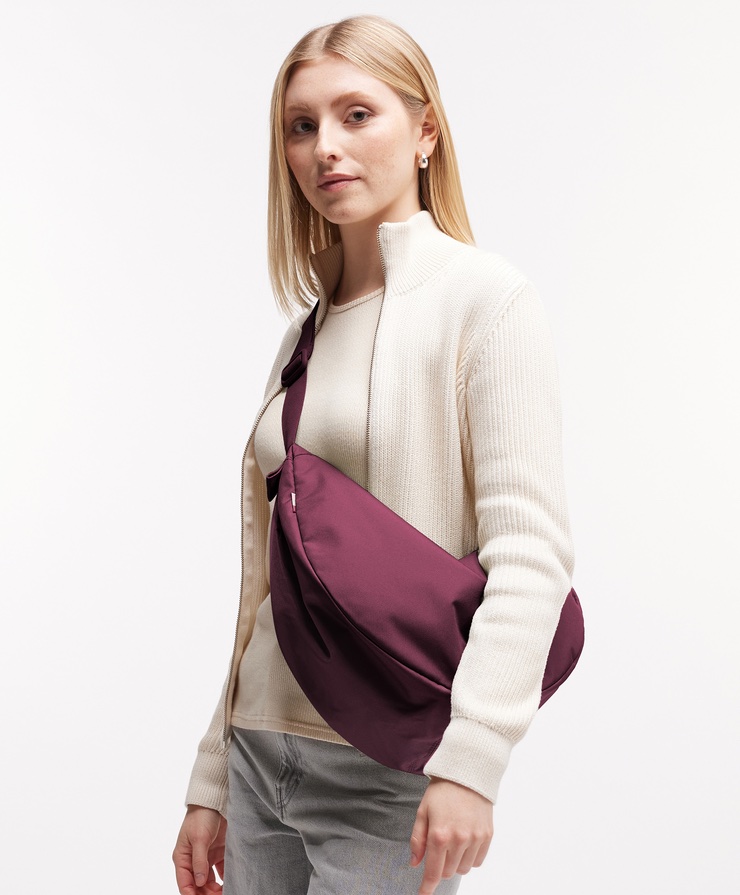 GOT BAG MOON BAG LARGE MONOCHROME in KRAKEN - Large Crossbody in Weinrot