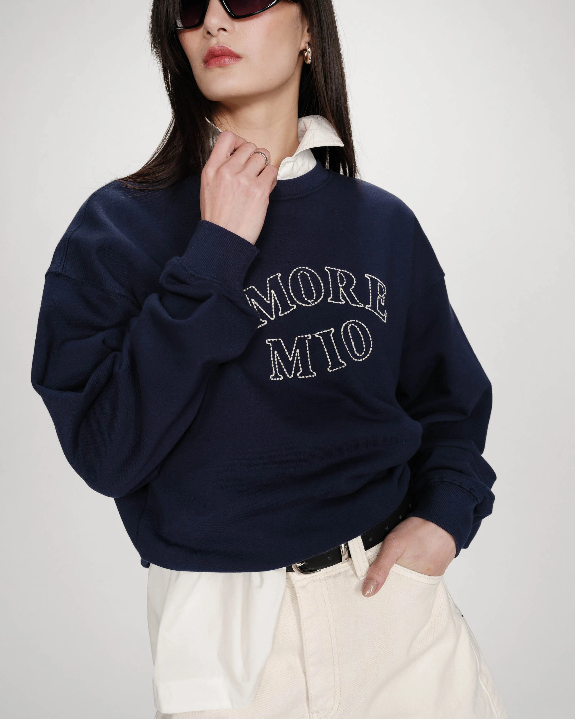 Grace & Mila Valino Sweatshirt in Marineblau - Amore Mio Grace & Mila Valino Sweatshirt in Marineblau - Amore Mio