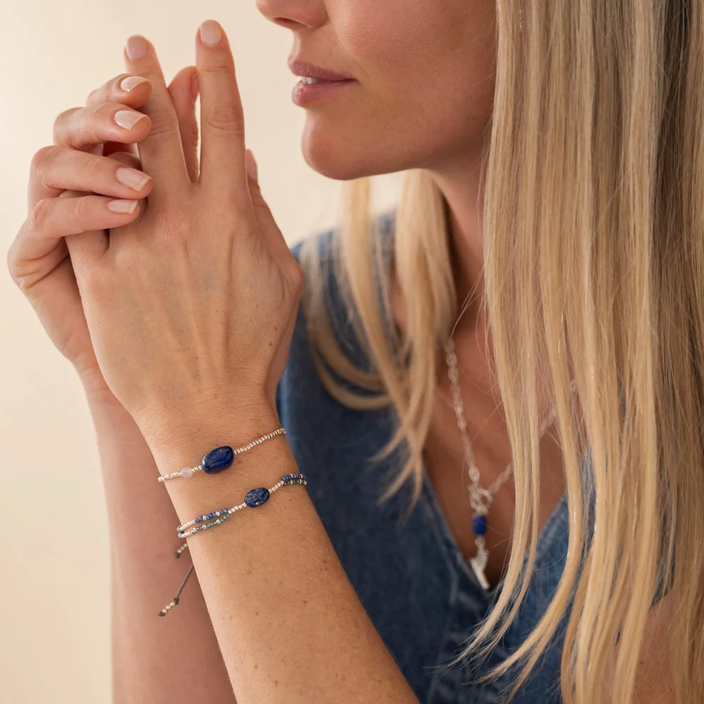 A Beautiful Story Shining Lapis Lazuli Armband