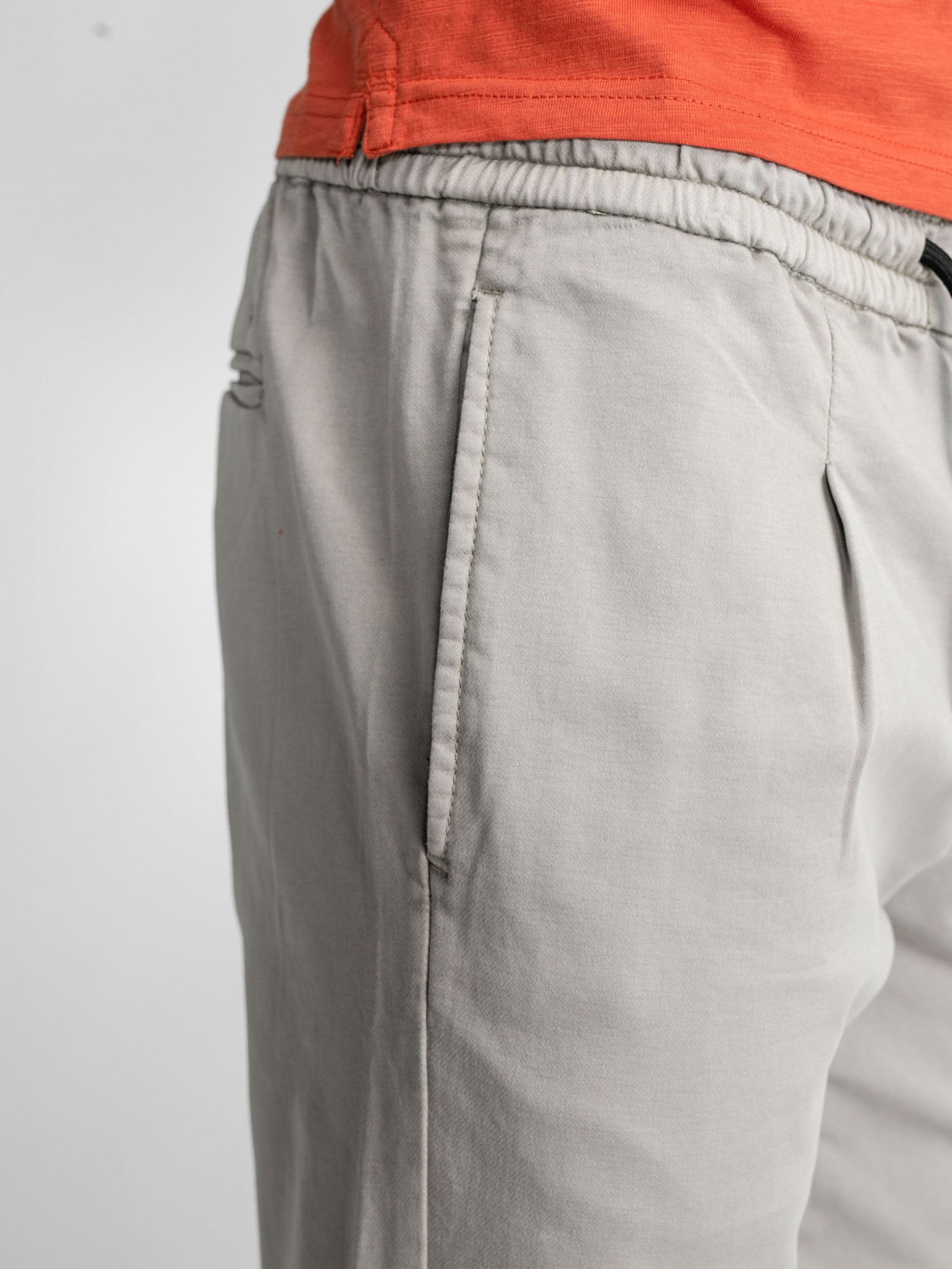 M-1030-TRO599_9105_07 Petrol Industries Herren Chino mit Drawstring Kordel in Metal Melee - Stein