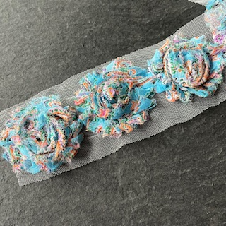 Wowzers Shabby Chic Stoffblume Blüte am Band - Paisley Blume Türkis - 3 Blumen 