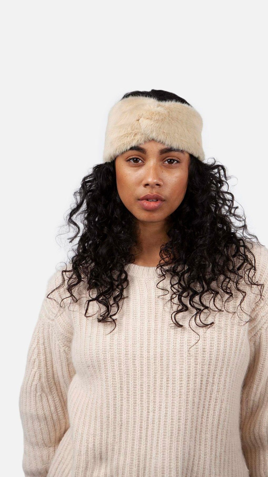 Barts Breanne Stirnband Kunstfell in Cream - One Size