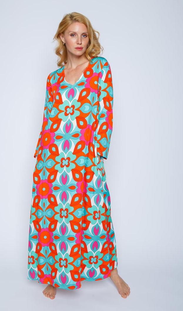 Emily van den Bergh Maxikleid mit Retro Blumen in Türkis Pink & Orange