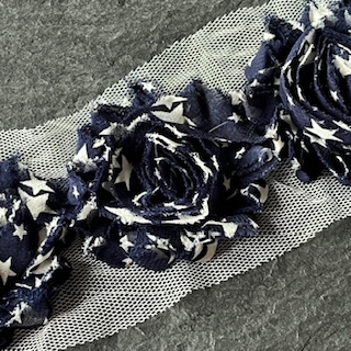 Wowzers Shabby Chic Stoffblume Blüte am Band - Sterne Dunkelblau - 3 Blumen 