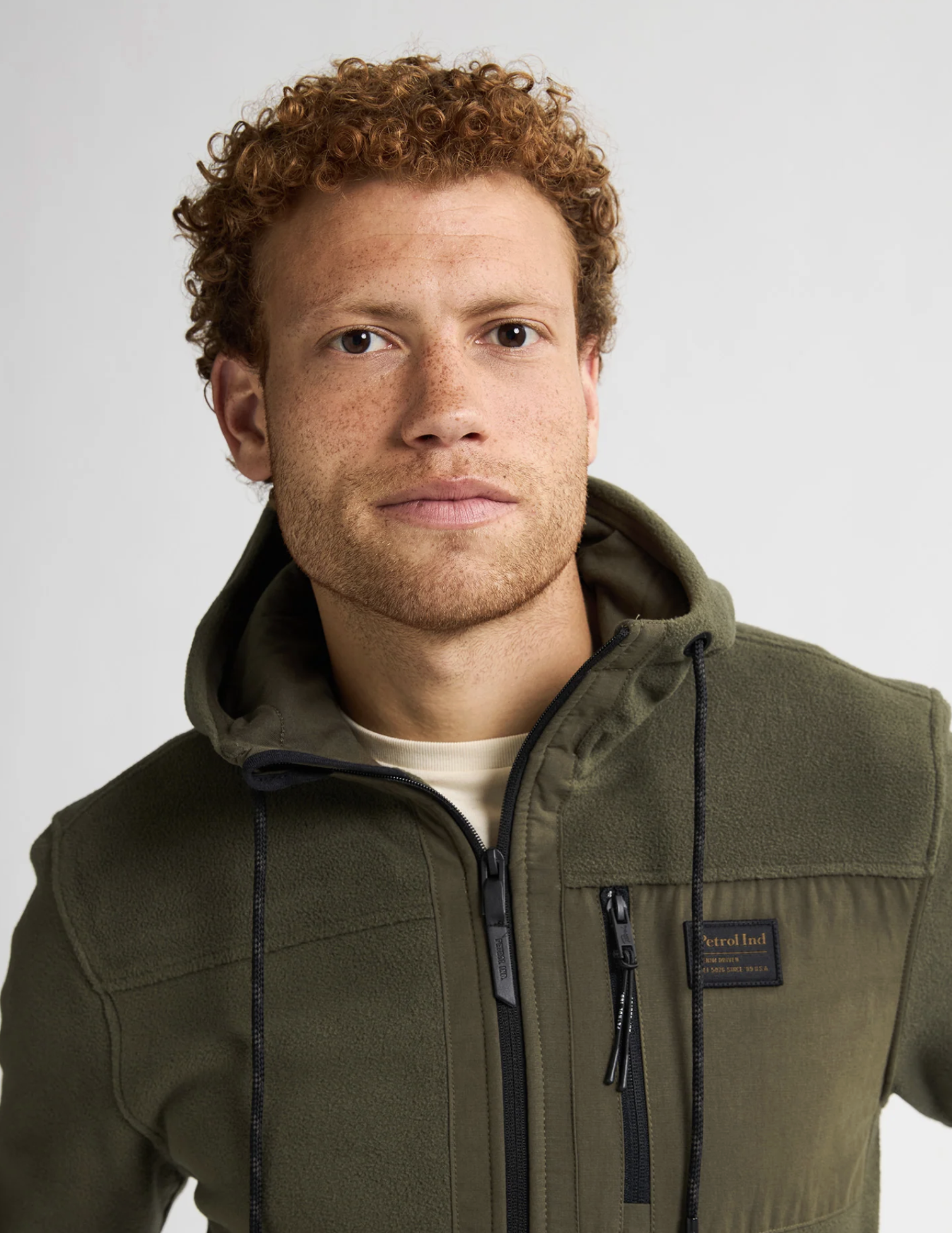 Petrol Industries Herren Sweatjacke in Grün Petrol Industries Herren Sweatjacke in Grün