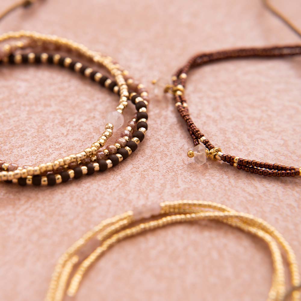 A Beautiful Story Honor Rosenquarz Goldfarbig Armband