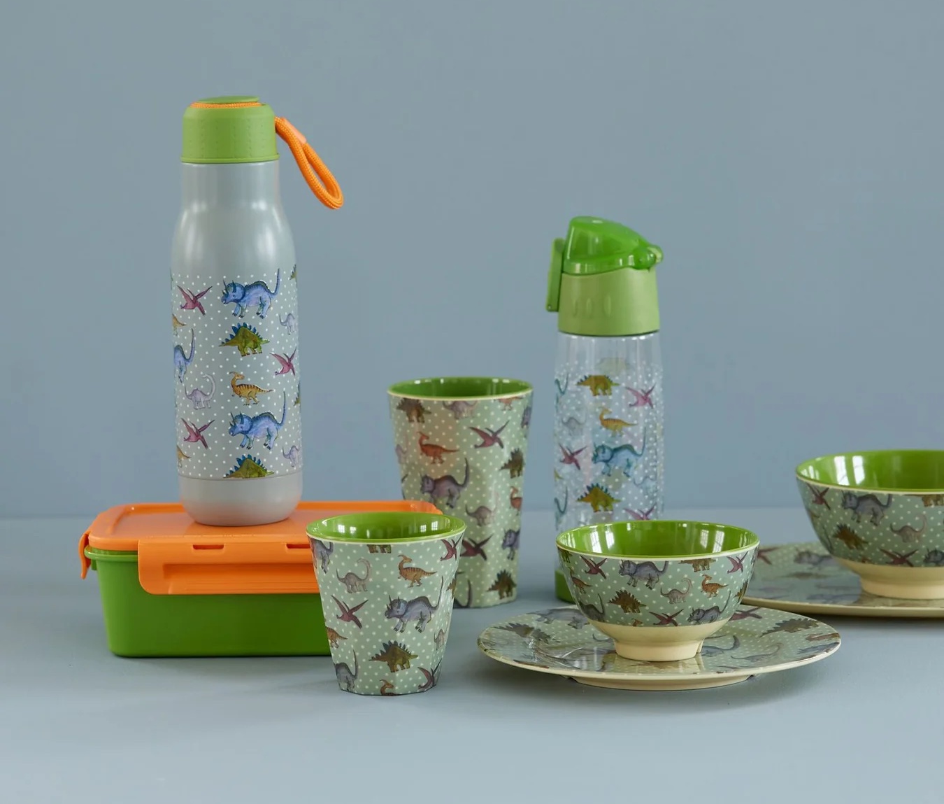 RICE Kinderteller in Graublau - New Dino Print RICE Kinderteller in Graublau - New Dino Print