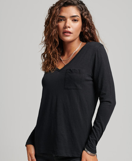 W6011484A02A_1 Superdry Damen Langarmshirt mit Tasche und V-Ausschnitt in Schwarz