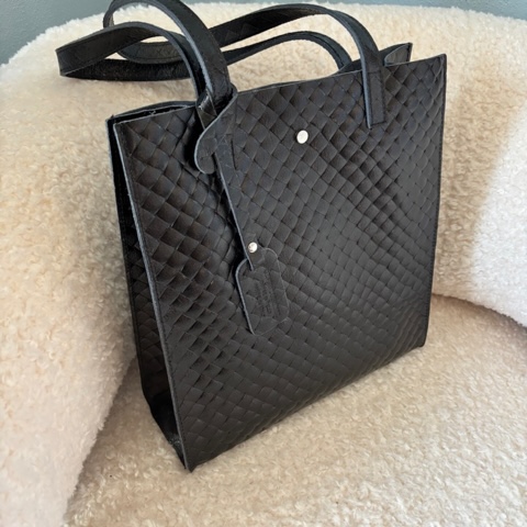 BFF Lattice Leder Shoppertasche in Metallic Schwarz 
