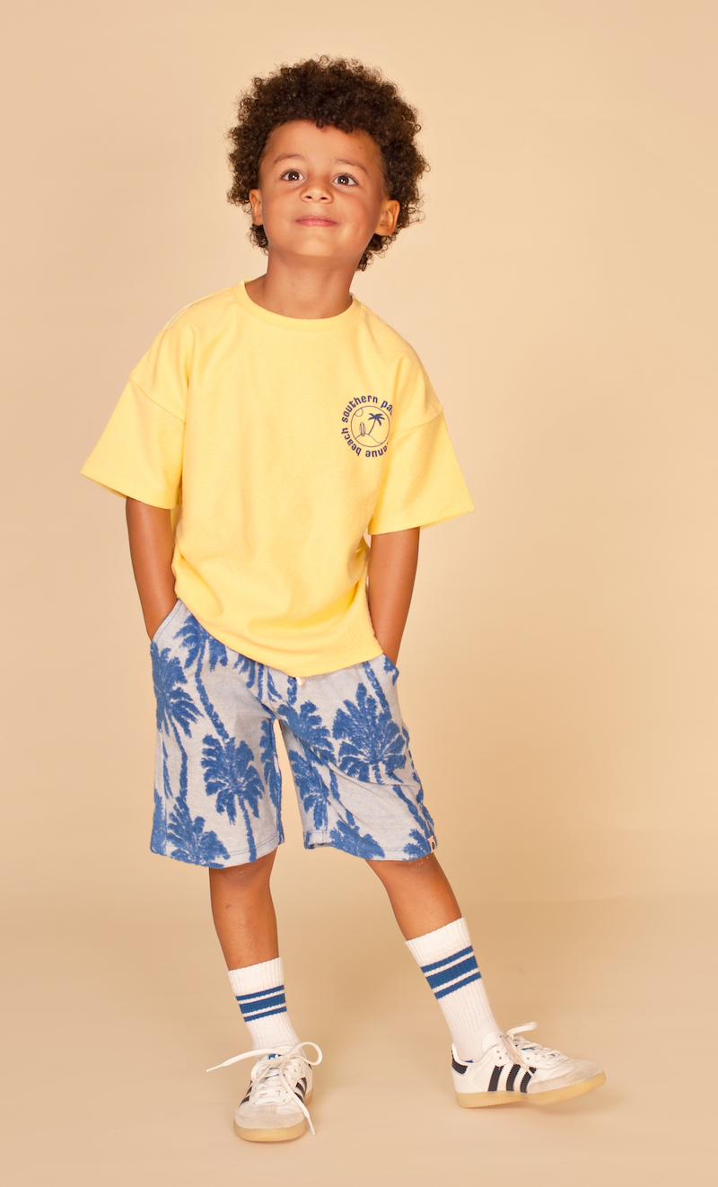 Babyface Stains & Stories Jog Shorts mit Palmen in Royalblau