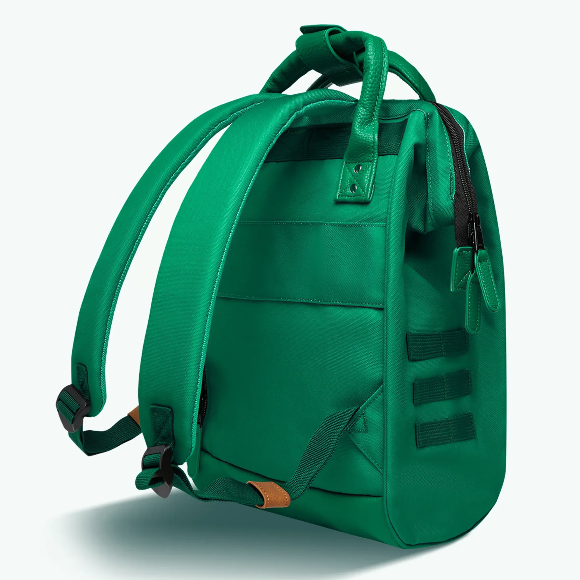 TDM-W23-ADV-MEDIUM-KAMPALA-3_4-DOS-RVB-HD_2016x Cabaia Rucksack KAMPALA Medium mit Laptop-Fach - Grün - SALE