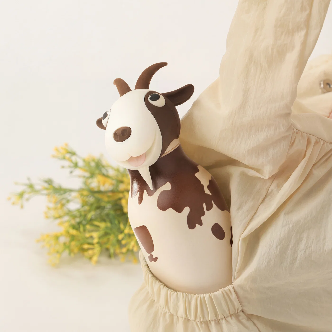 Asobu Bestie Trinkflasche - Mabel Goat - Ziege Asobu Bestie Trinkflasche - Mabel Goat - Ziege