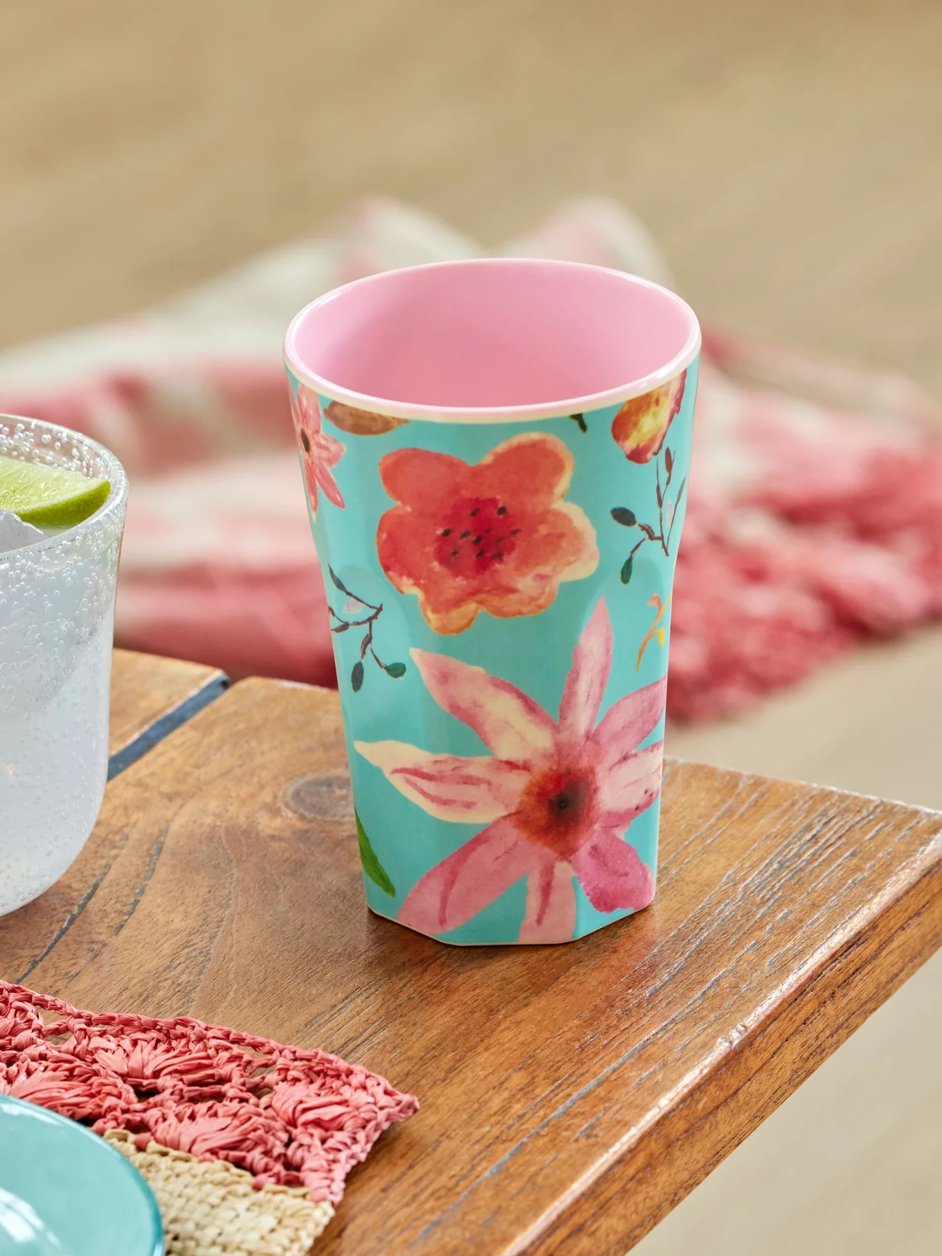 RICE Melamin Tall Großer Becher - Mint - Selma Flower Print RICE Melamin Tall Großer Becher - Mint - Selma Flower Print